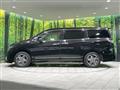 2013 Nissan Elgrand