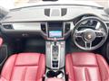 2015 Porsche Macan