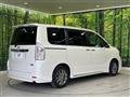 2011 Toyota Voxy