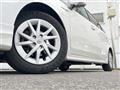 2012 Toyota PRIUS α