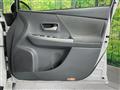 2013 Toyota PRIUS α