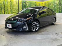 2018 Toyota Prius PHV