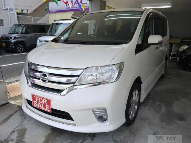 2011 Nissan Serena