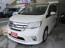 2011 Nissan Serena