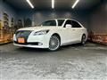 2015 Toyota Crown Majesta