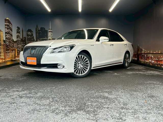 2015 Toyota Crown Majesta
