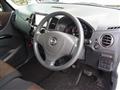 2011 Nissan ROOX