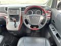 2010 Toyota Vellfire