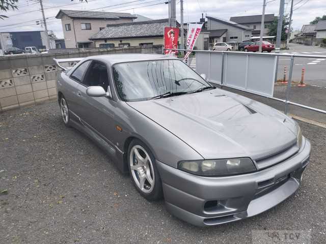 1996 Nissan Skyline