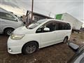 2010 Nissan Serena