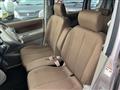 2010 Nissan ROOX