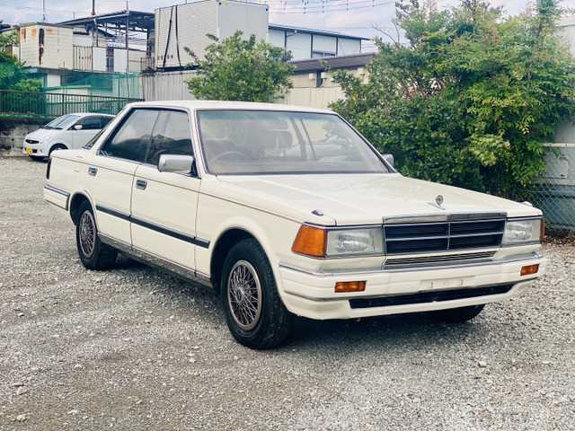 1985 Nissan Gloria Hardtop