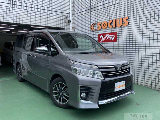 2015 Toyota Voxy