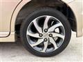 2011 Nissan ROOX