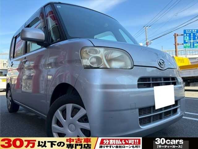 2011 Daihatsu Tanto