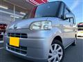 2011 Daihatsu Tanto