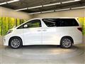 2012 Toyota Alphard