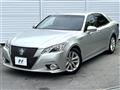 2013 Toyota Crown Hybrid