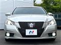 2013 Toyota Crown Hybrid