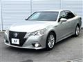 2013 Toyota Crown Hybrid