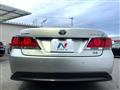 2013 Toyota Crown Hybrid