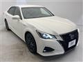 2018 Toyota Crown Hybrid