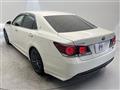 2018 Toyota Crown Hybrid