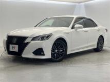 2018 Toyota Crown Hybrid