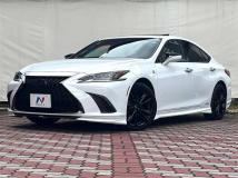 2019 Lexus ES