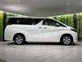 2019 Toyota Alphard Hybrid