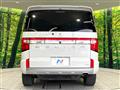 2019 Mitsubishi Delica D5