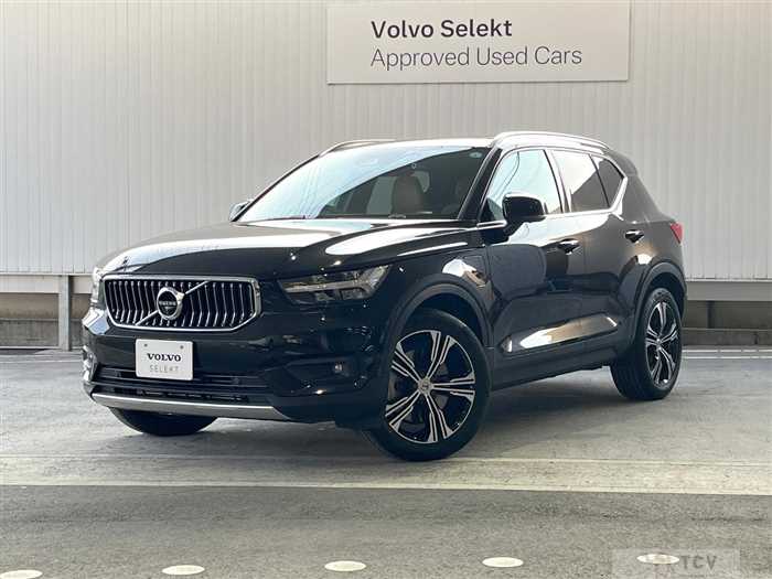 2022 Volvo XC40