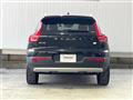 2022 Volvo XC40