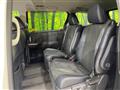 2013 Toyota Estima