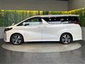 2022 Toyota Alphard