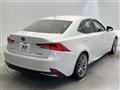 2017 Lexus IS