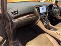 2019 Toyota Alphard Hybrid