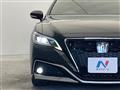 2018 Toyota Crown Hybrid
