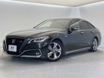 2018 Toyota Crown Hybrid