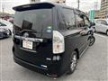 2013 Toyota Voxy
