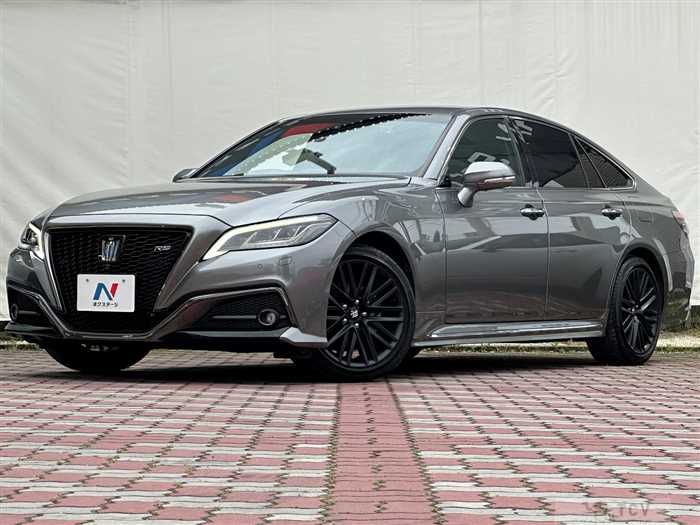 2022 Toyota Crown Hybrid
