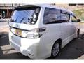 2012 Toyota Vellfire