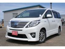 2013 Toyota Alphard Hybrid