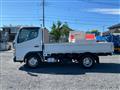 2016 Mitsubishi Canter