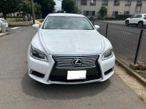 2012 Lexus LS