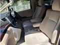 2013 Toyota Alphard G