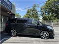 2013 Toyota Alphard G