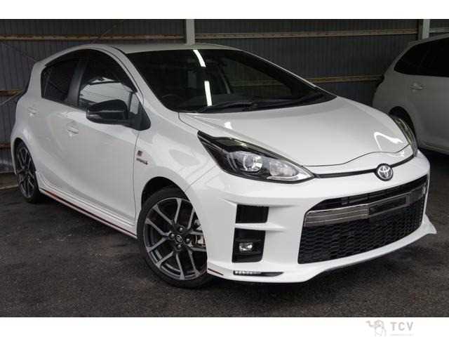 2018 Toyota AQUA