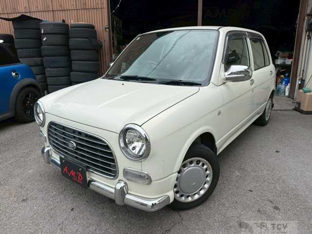 2000 Daihatsu Miragino