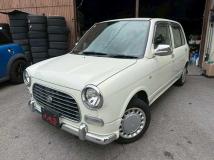 2000 Daihatsu Miragino